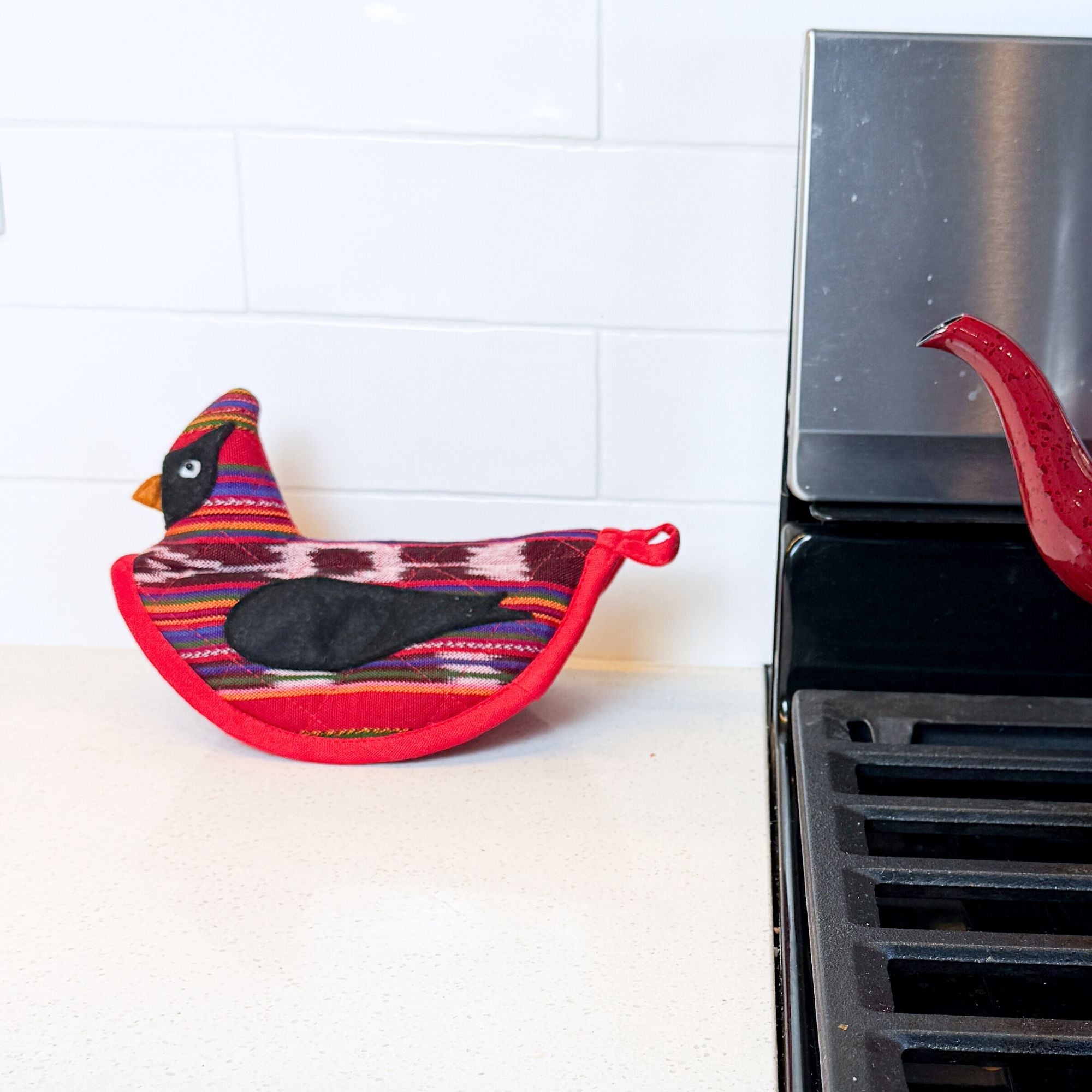 Cardinal Pot Holder On Pot