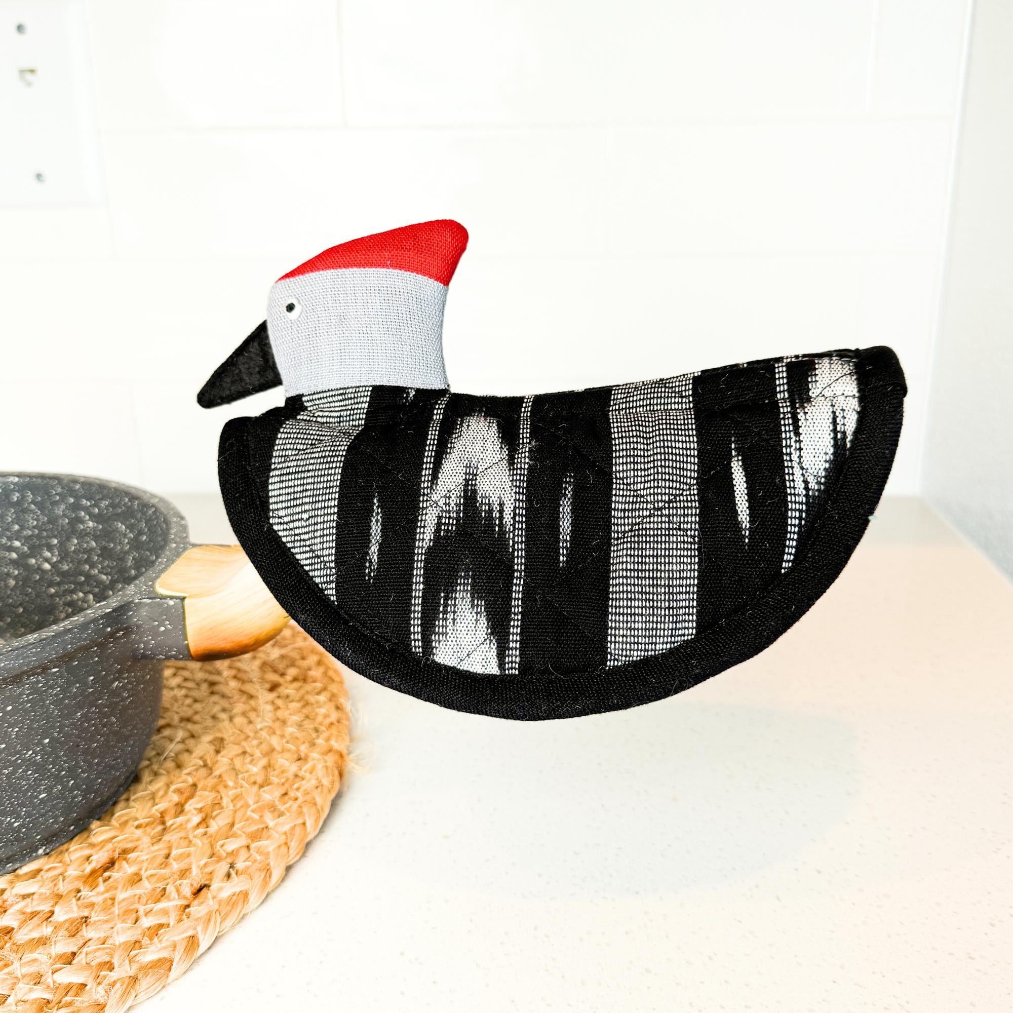 Woodpecker Pot Holder On Pot